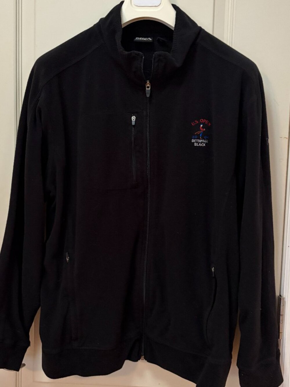 DDX Mens Size XL 100% Polyester Zip Front Fleece Sweatshirt Black.